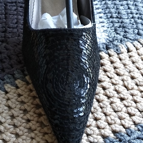 ALL Sequin  Dress Pump by: Anne Michelle - Picture 4 of 4